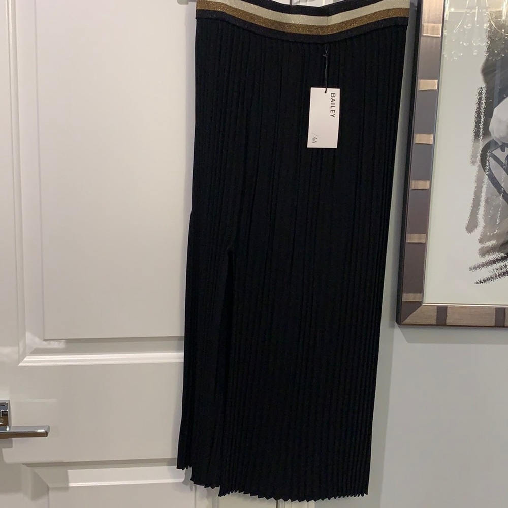 Bailey 44 gorgeous midi skirt